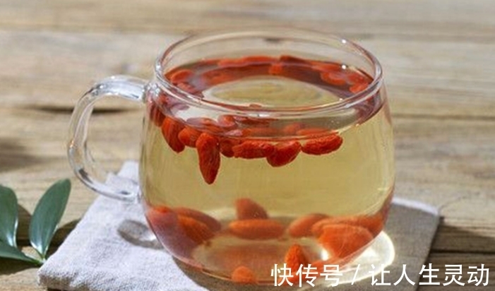 养颜|藏在身边的天然“玻尿酸”,女人每天吃一点,助你排毒养颜又润肤