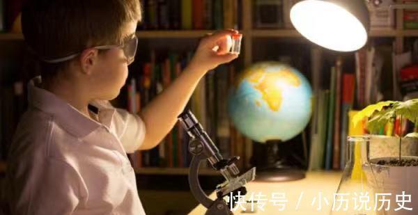 学霸|学霸儿童会有“4个特征”,占一个前途无量,家长要重视教育