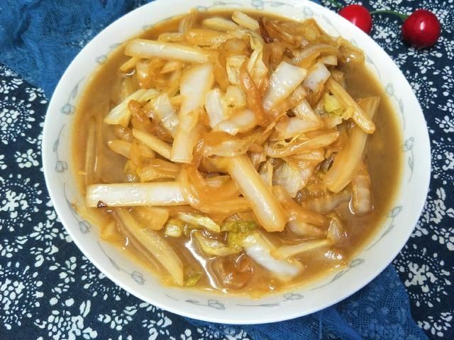 白糖|炒醋溜白菜时，记住“3种调料”顺序，白菜清脆爽口，提味好吃