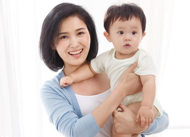 女孩|被称作“最美婴儿”的丹麦女孩,凭借大眼睛吸粉无数,如今长啥样