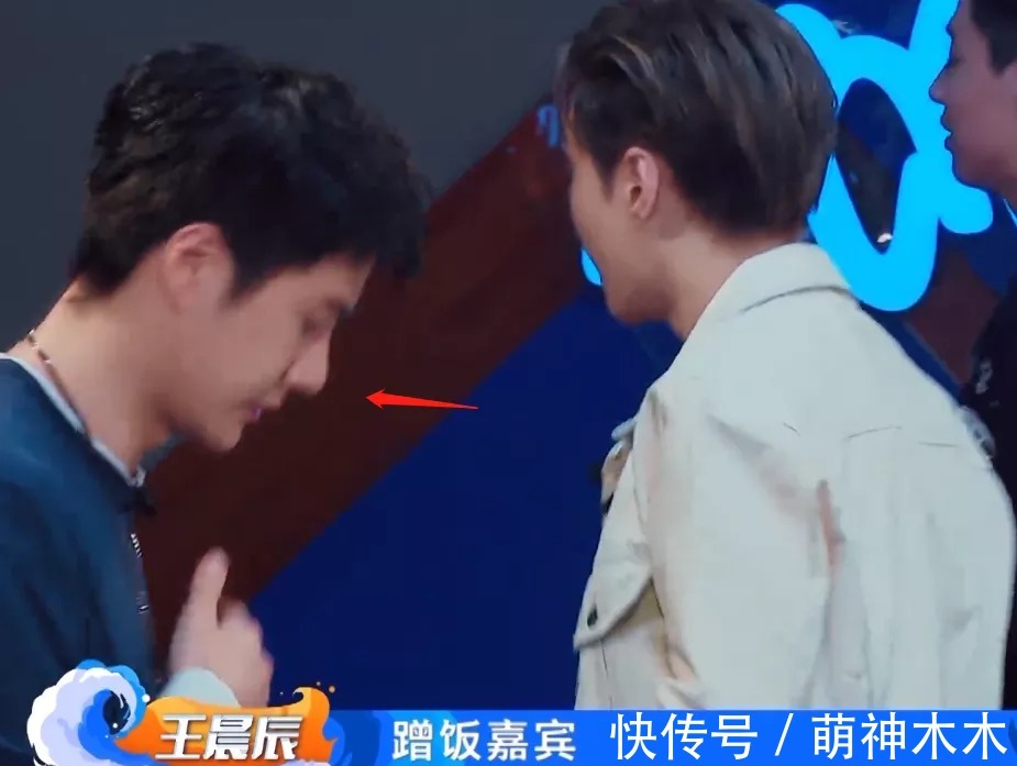 王一博|《街舞4》策劃又惹爭議,深夜火鍋吃傷隊長,人還沒飽就要做游戲