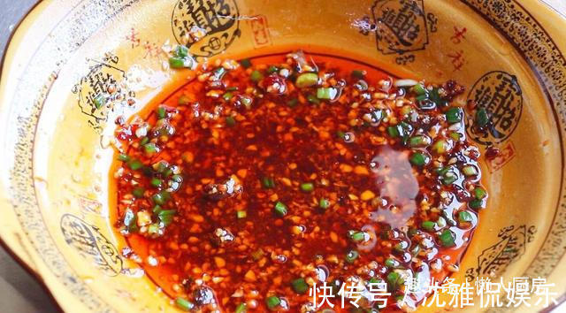 辣椒酱|不加任何添加剂,教你做扯面,配上牛肉酱,想想都流口水了
