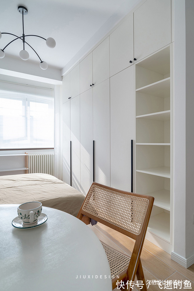 水磨石砖|25㎡原木+白打造超多收纳的MUJI风