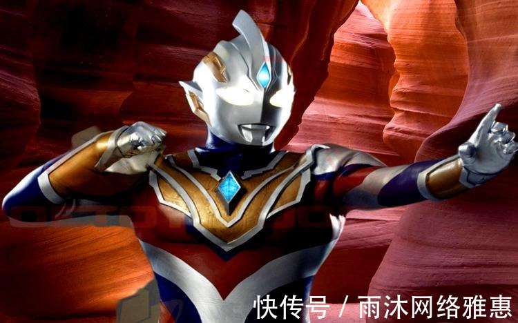 怪兽|特利迦登场挨打，遭到三个奥特曼群殴，第一集就是生死决战！