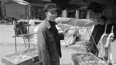 啥意思|俗语“坟后有坑绝人丁,白虎垂头少男愁”啥意思?古人的智慧