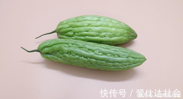 回家|白糖和洗衣粉放一起,作用花钱难买,可惜今天才学到,回家试一试