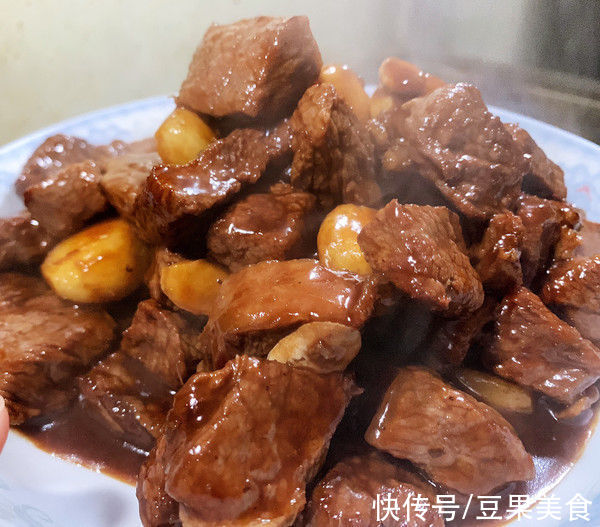 金蒜牛肉粒比补药营养，却不要钱