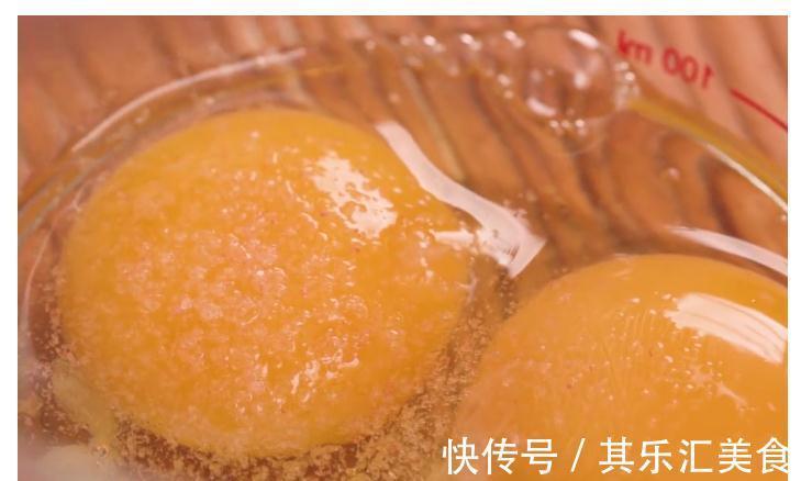 分享一款芝士番茄蛋饼，简单好吃的早餐美味，家中孩子特别喜欢