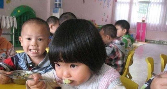 孩子|想让孩子长得高点,家长别错过这三个时机,省得以后后悔!