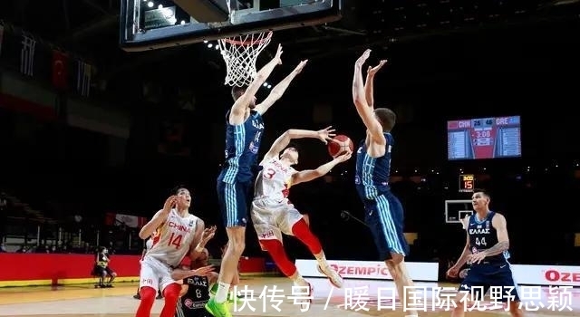 薛玉洋|NBA雄鹿有意胡明轩 不管真假 我觉得胡明轩都应该自己做决定