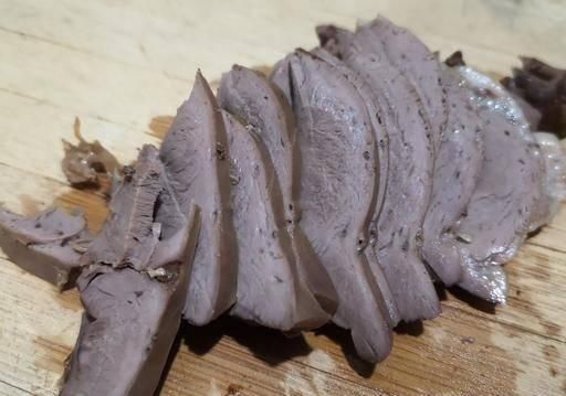 这东西建议每月吃几个,一般肉没法比,贵也要吃,对身体好