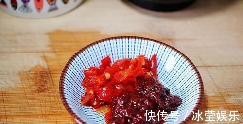 茄子此做法简直太下饭了,好吃到连汤汁都不剩,成本不到5块钱