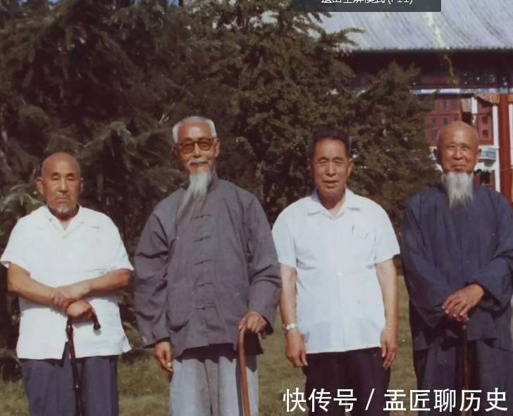 太极拳|浅谈吴图南的拳术造诣,功夫贯通杨、吴2家,还曾师从于“臂圣”