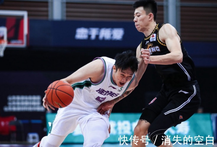 司坤|山东男篮大调整 巩晓彬爱将无缘山东男篮集训 丁彦雨航复出