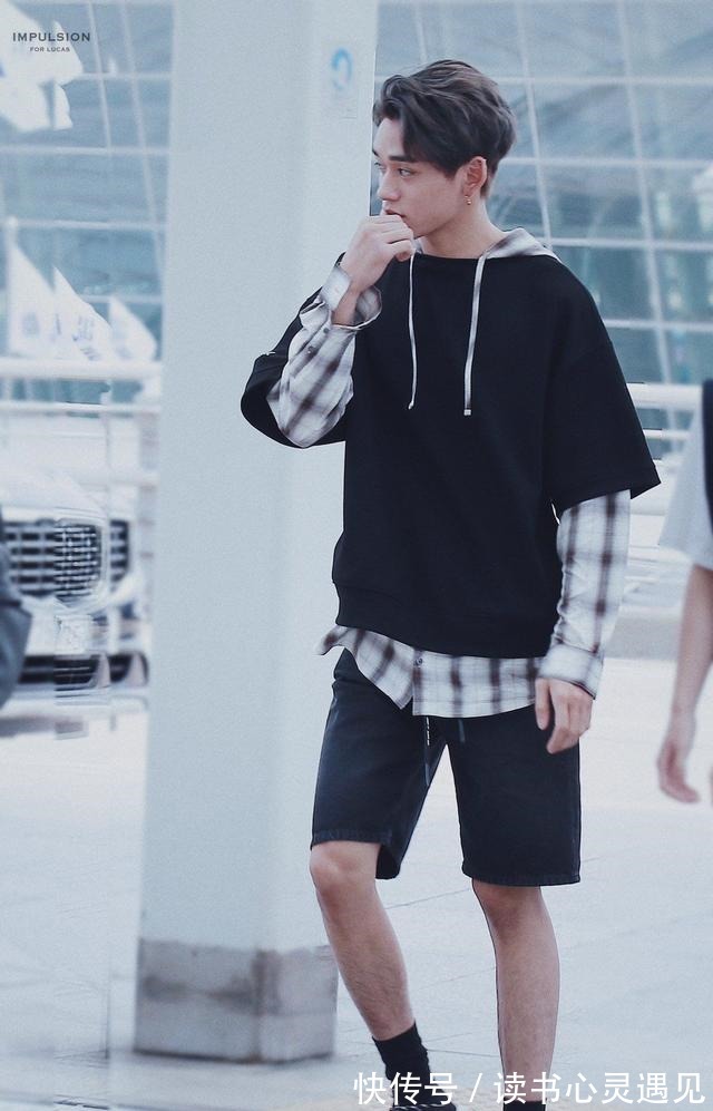 衬衫搭配 有一种懒人风格叫“黑色调”,夏日这样穿,变身潮男毫不费力!