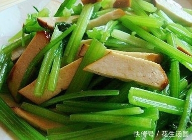 養(yǎng)血|芹菜是天然的降壓”小能手“，還有效養(yǎng)血補(bǔ)虛，但此類人不適合吃