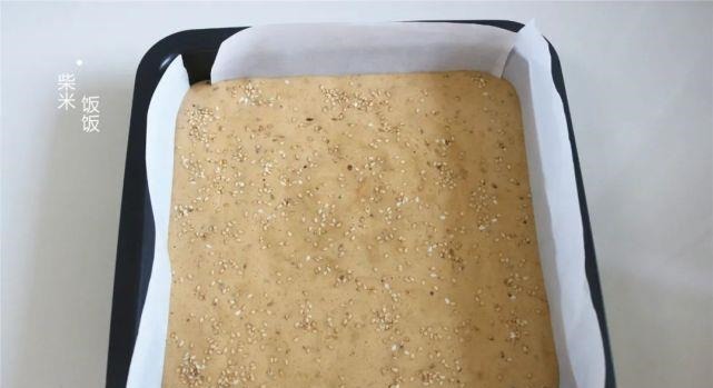 3个鸡蛋,一把红枣,做一款简单又好吃的枣糕,味道太正了