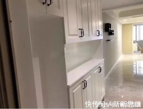 卡座|找了装修的表哥出马,两个月的硬装完工,被入户的鞋柜迷到了