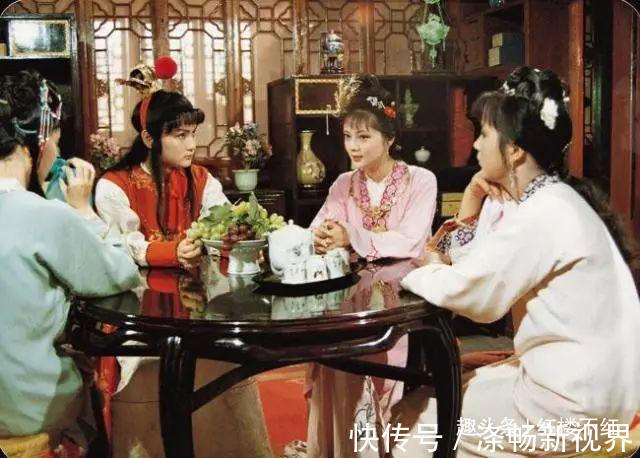 好人缘$薛宝钗八面玲珑,却无知心好友;林黛玉矫情敏感,却有一番好人缘