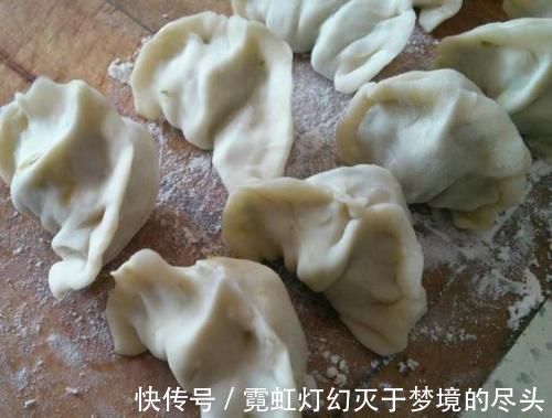 饺子馆|不管调什么饺子馅，放这3样，好吃的不得了，比饺子馆做得还香