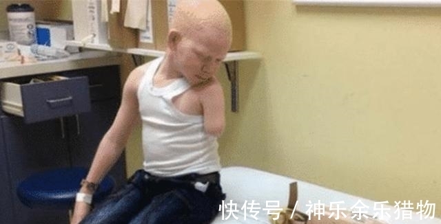 警察|被人当成“唐僧肉”,血液比金子还贵,警察只能24小时保护他们