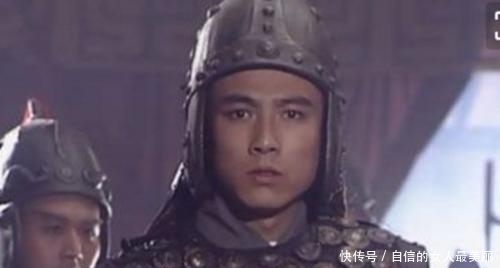 逃脱|关羽拼死都没有突破重围,为何一个小将能够逃脱,后成蜀国顶梁柱