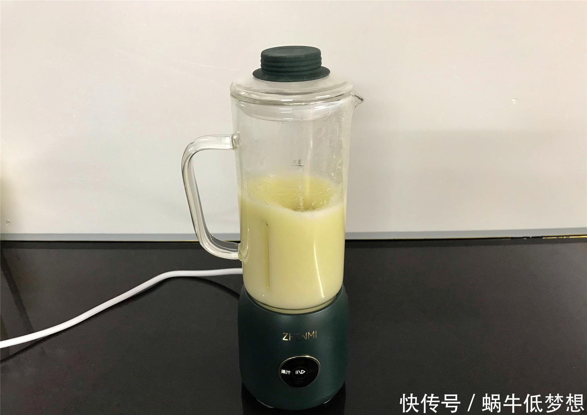 正当|秋冬,雪梨正当季,用来做成小糕点,入口即化,好吃不上火