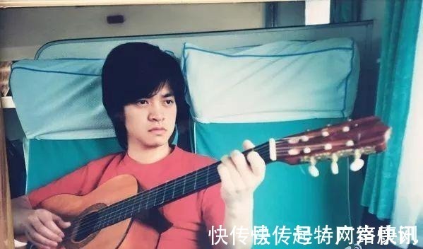 李健妻子罕見曝光, 不僅是清華博士還被星探搭訕