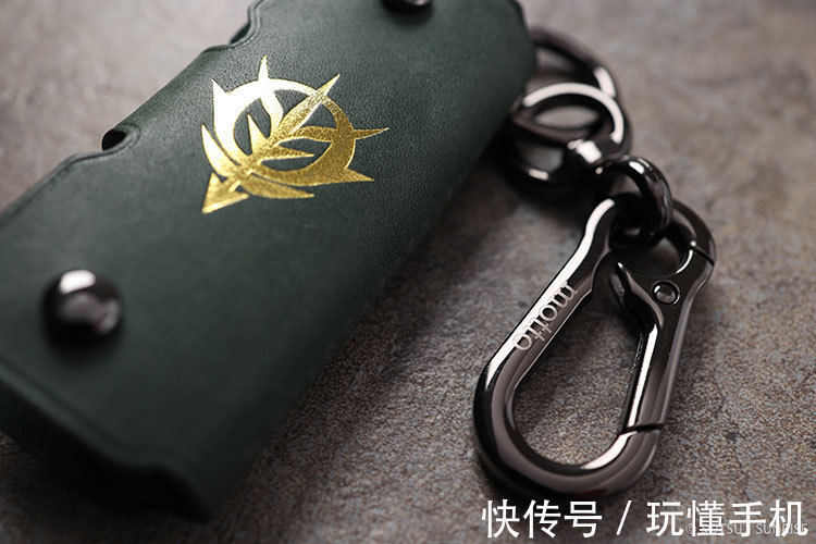 皮革 高达联名皮革产品:三大经典招牌机甲均亮相