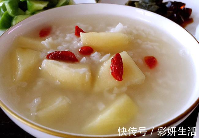 苹果|一天一苹果,健康伴随我,冬天苹果怎么吃最健康3种吃法比药好