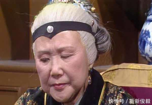 贾琏|贾母是出了名的善良,为何对亲孙女贾迎春的悲剧视若无睹?