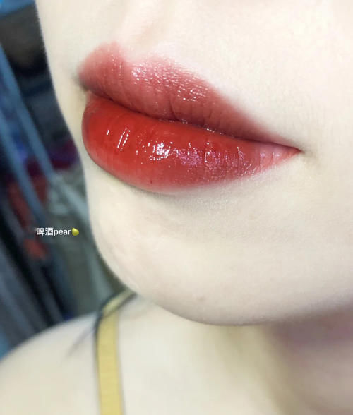 ysl|你的第一支大牌口红是哪个?5支经典色号,看看有没有你的心头爱