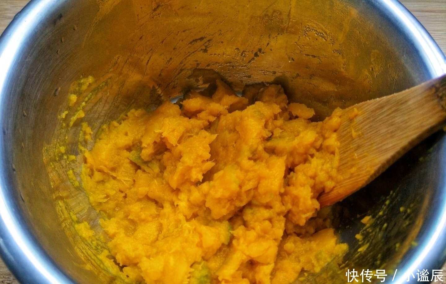 这饼太好吃了,不用一滴水,好吃不上火,比烙饼简单多了!