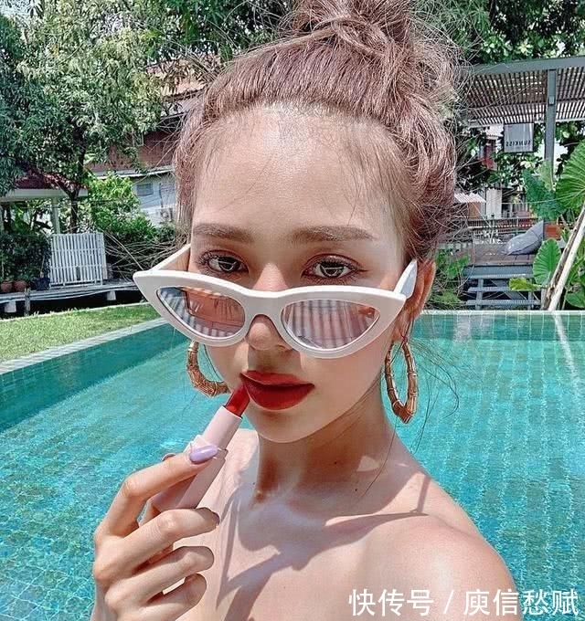 彩妆 泰国最热门八个彩妆品牌俗又大碗,服帖不脱妆专供30度湿黏天气