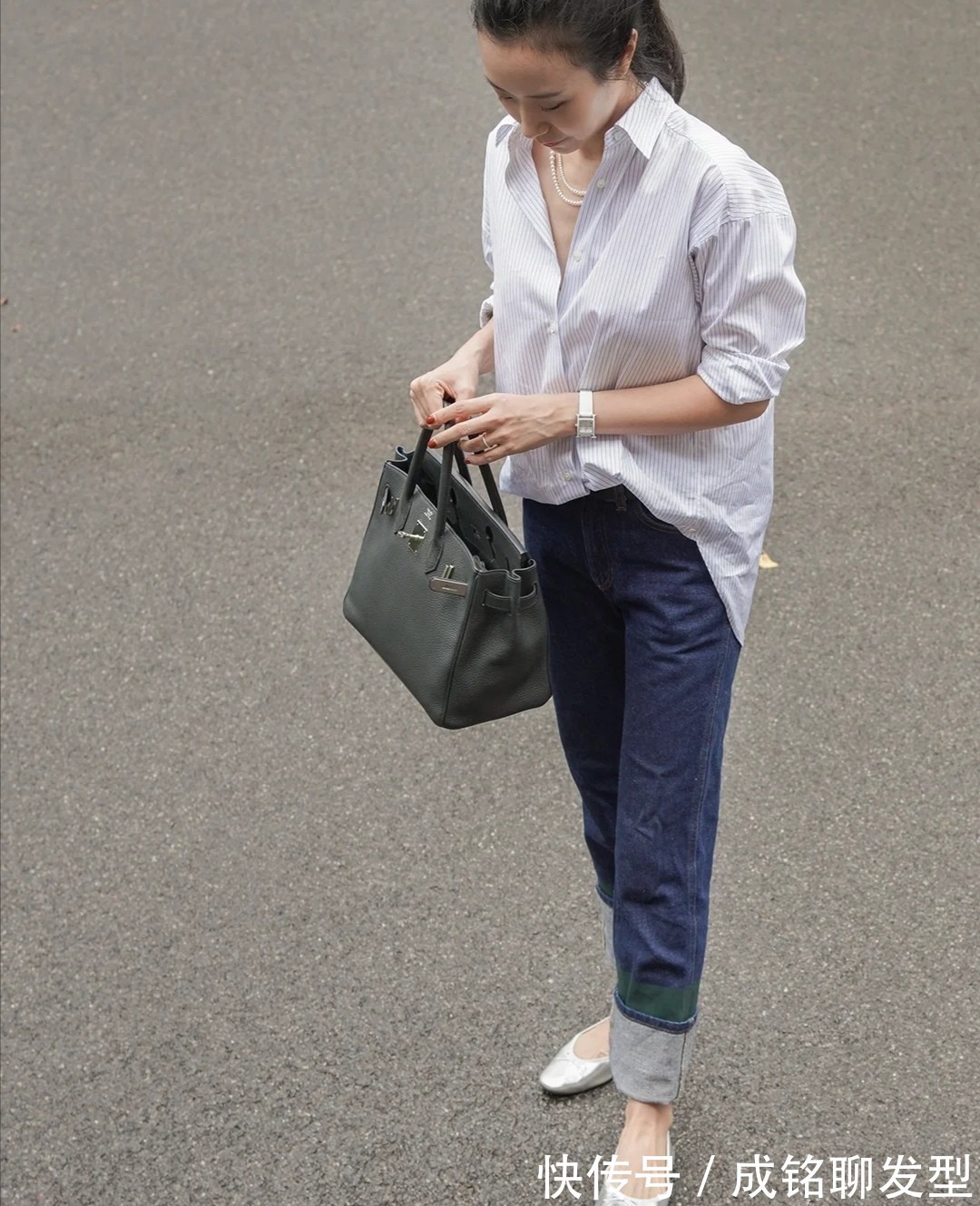 技巧|50岁女人如何穿出时尚减龄?借鉴这三个搭配技巧,优雅端庄又大气