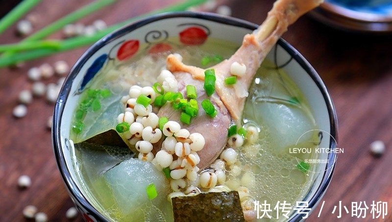 电饭锅|暑热难熬，三伏天多喝老鸭汤，消暑祛湿好处多，用电饭锅就能炖