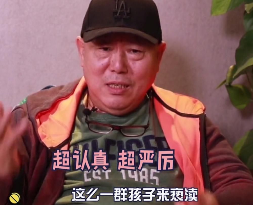  何昶|李诚儒：何昶希像“僵尸”，发S卡亵渎演员，郭敬明我不你吃这套