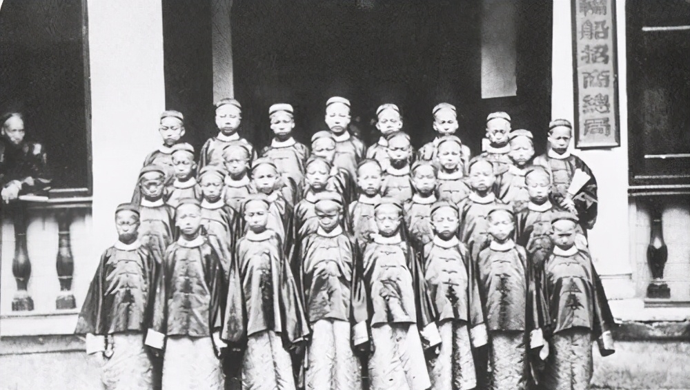 效力|这120位赴美留学生,没有一人留在美国,全部回国效力