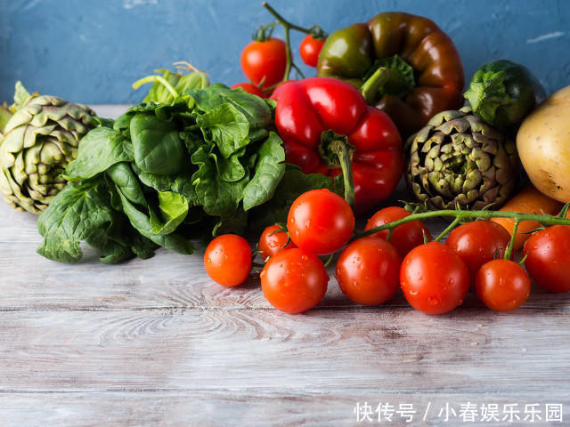 路边没人要的野花，国外人买来当菜吃，开花很美、很受欢迎！