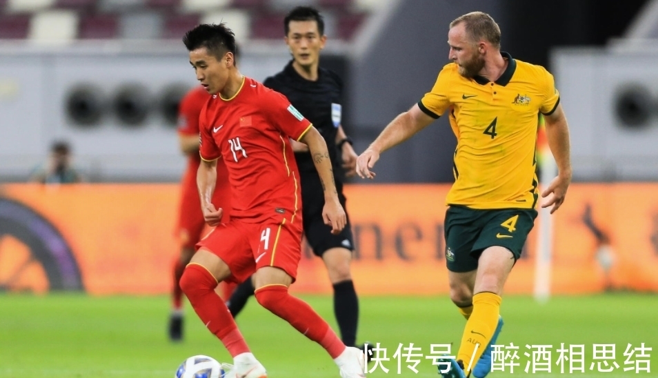中锋|国足迎转折!2员归化回归+再归化1中锋,7归化阵容力保李铁帅位