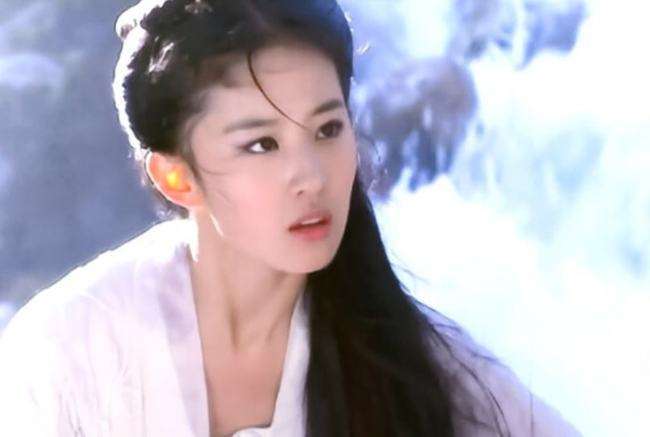 小龙女#神雕后传:杨过死后,郭襄联手杨过三个老婆为杨过、郭靖报仇