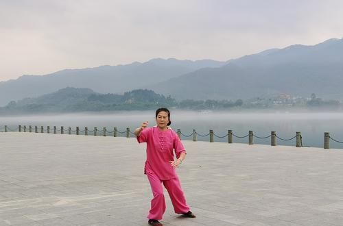 养生|6个坑人的“养生方法”,很多人却遵行不误,希望你尽早避开!