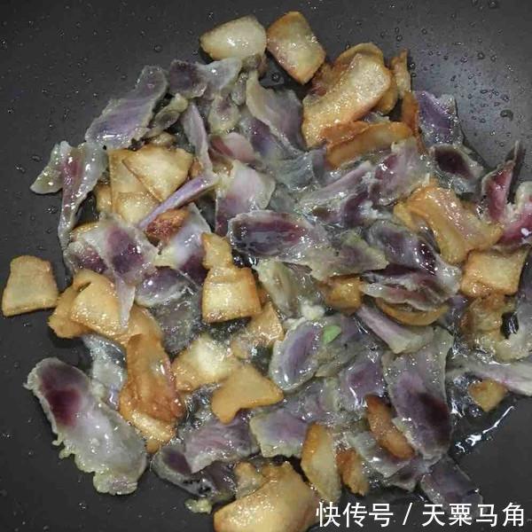 咸猪头|这种食物是“催老剂”，医生很少让家属吃，在家需要少吃