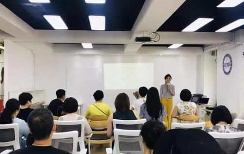 女儿|父母生二胎,女儿不回家“你们生的是我弟弟,还是我儿子”