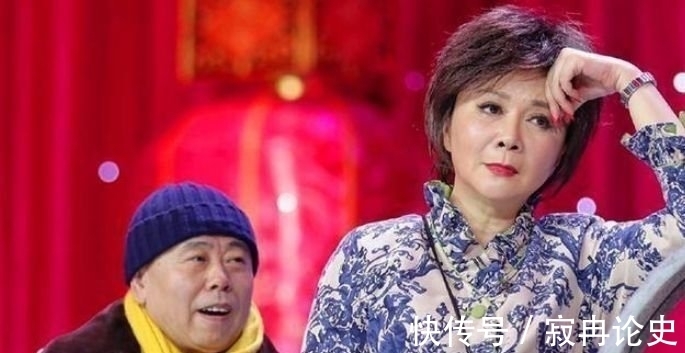 央视春晚每年的一群观众他们是怎么买票的？看完长见识了