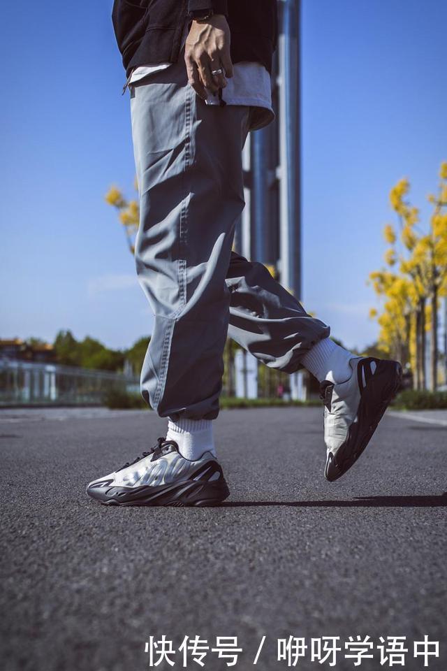 钱包顶不住！一张图看懂Yeezy未来三月登场计划