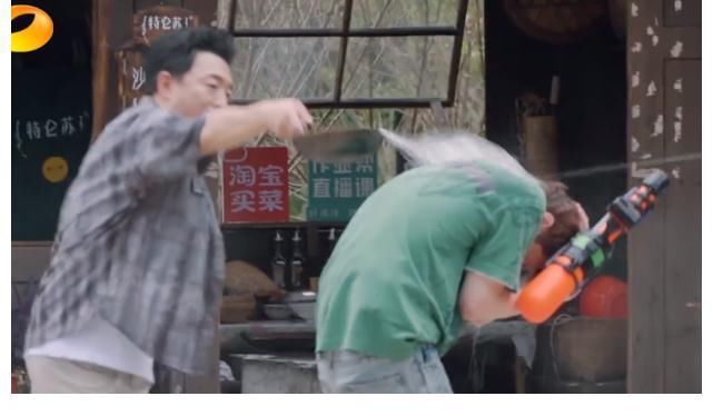 導(dǎo)演|向往5變極限挑戰(zhàn)？黃渤張藝興組隊(duì)叫老極挑，黃磊帶頭欺負(fù)導(dǎo)演組