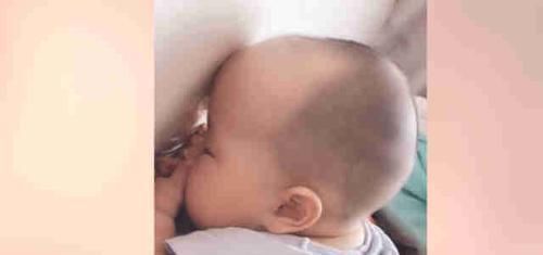 宝妈|宝宝手握佛珠头抵墙,妈妈走近一看笑喷了,网友这姿势,真销魂