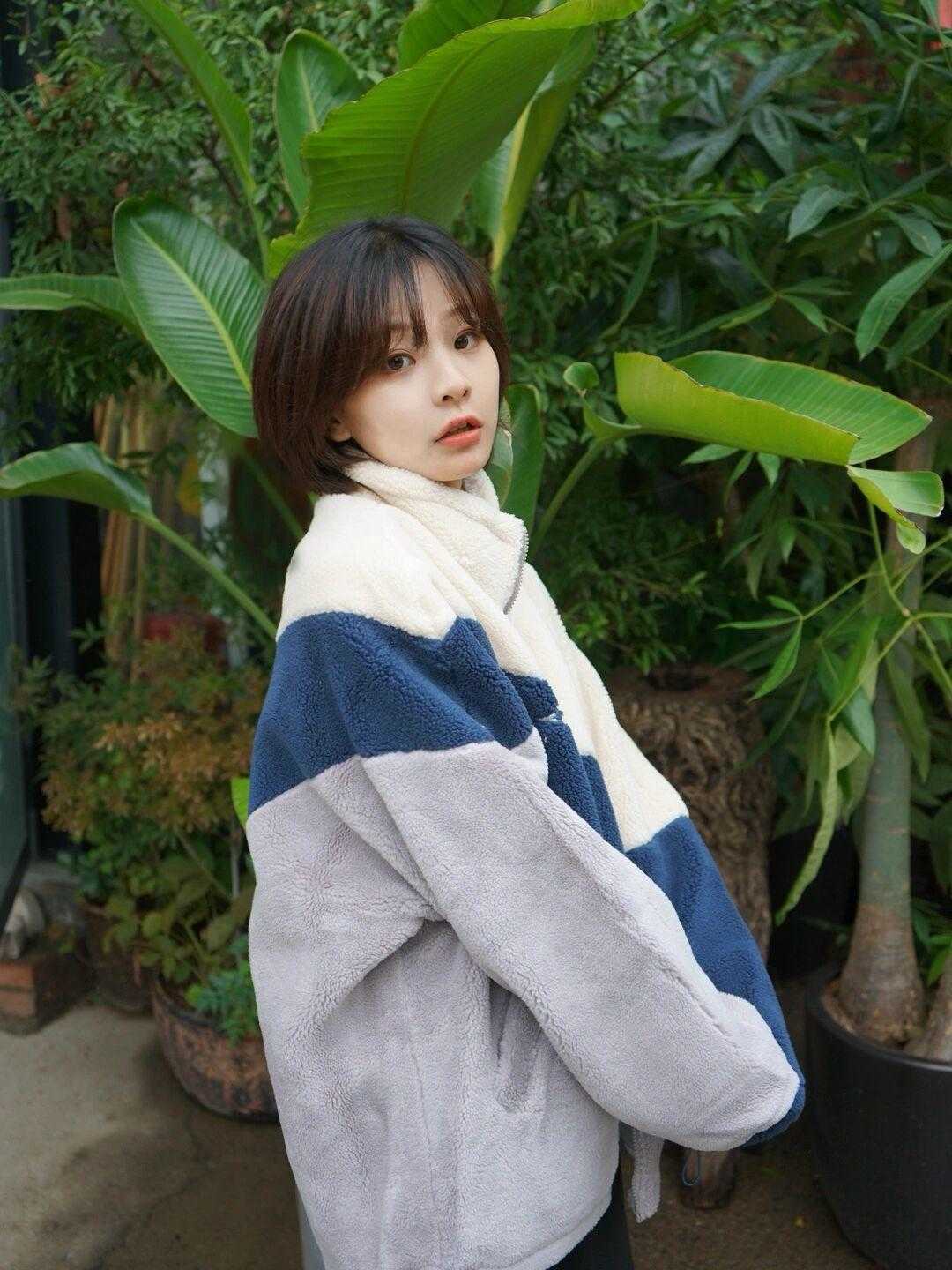 外套|我又被“羊羔毛外套”美到了,不愧是今年冬季最in单品,你有吗?