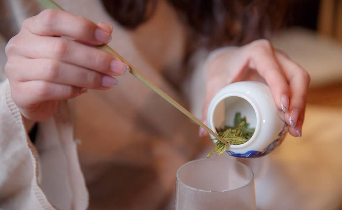 茶壶|取茶你都用手抓别这样做,告诉你正确的方法